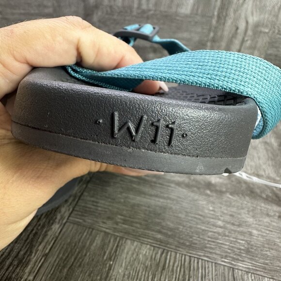 CHACO Bodhi Women's size 11 Light Blue Classic Strap Hiking Trail Sandals - Picture 8 of 8